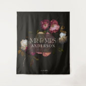Dark Burgundy Floral Moody Romantic Welcome Sign タペストリー (正面)