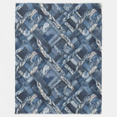 Dark Distressed Denim Patchwork And Braids フリースブランケット (正面)