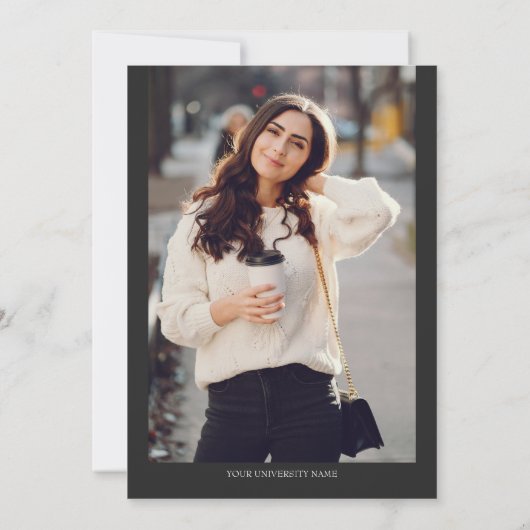 Dark Floral Nursing Graduation Invitation with Hea 招待状 (裏面)