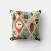 Dark ghost pattern クッション (正面)