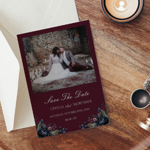 Dark Gothicフローラ結婚Burgundyの写真 セーブザデート
