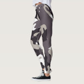 Dark Gray Black And White Camouflage PatteLeggings レギンス (左)