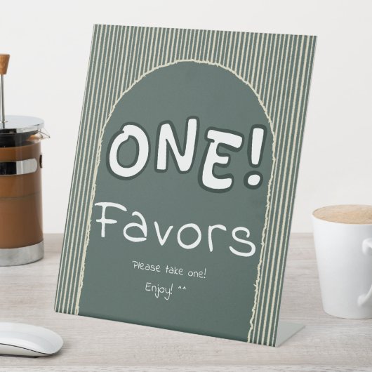 Dark Green Stripes 1st Birthday Favors 台座サイン (インサイチュ)