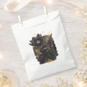 Dark Magical Floral Bouquet in Golden Frame フェイバーバッグ (クリップ留めされた状態)