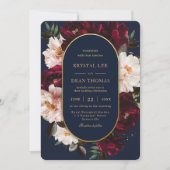 Dark Moody Burgundy Blush Navy Blue Floral Wedding 招待状 (正面)