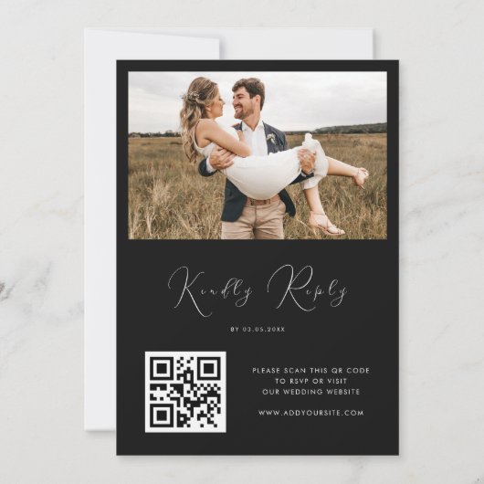 Dark Moody Floral & Gold Frame QR Code Wedding 招待状 (裏面)
