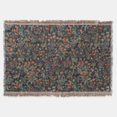 Dark Moody Midnight Forest Floral Botanical スローブランケット (正面)