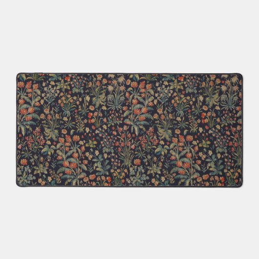 Dark Moody Midnight Forest Floral Botanical デスクマット (正面)