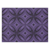 Dark Purple Colored Retro Pattern テーブルクロス (正面(横))