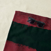 Dark Red and Black Horror Stripe Pattern ビーチタオル (インサイチュ)