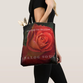 Dark Red Rose Macro Analog Soul Black Tote Bag トートバッグ