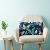 Dark Seamless Pattern with Blue Butterflies Morpho ランバークッション (椅子)