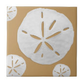 Dark Tan & White Tropical Beach Sand Dollar タイル (正面)