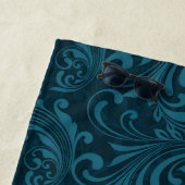 Dark teal floral damask pattern ビーチタオル (インサイチュ)