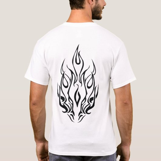 Dark Tribal Flame Mask – Abstract Fire Art Design Tシャツ (裏面)