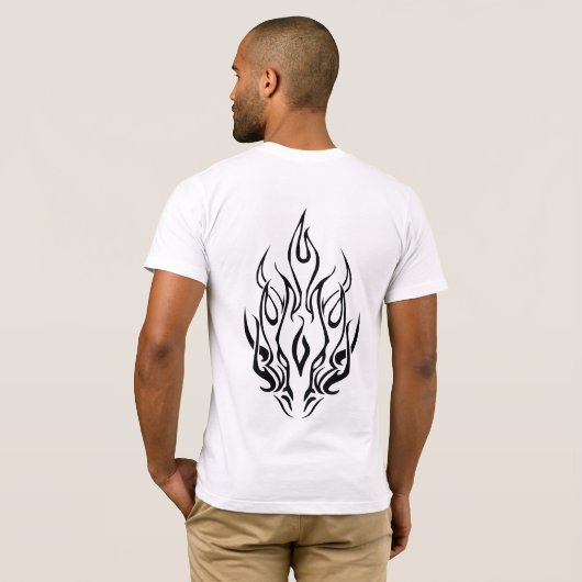 Dark Tribal Flame Mask – Abstract Fire Art Design Tシャツ (裏面フル)