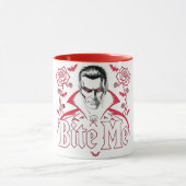 Dark Vampire “Bite Me” Halloween Humor Mug マグカップ (中央)