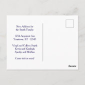 Dark Wood Panels and White Roses Change of Address ポストカード (裏面)