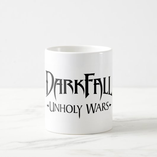 Darkfallの不道徳な戦争のクラシックで白いマグ コーヒーマグカップ (中央)