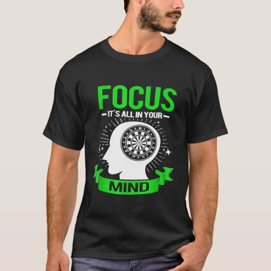 Dartチャンピオンにフォーカス Tシャツ (正面)
