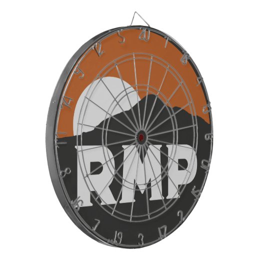 Dart Board ダーツボード (正面左)