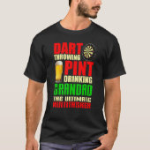 Dart Throwing Pint Drinking Grandad Darts Fathers  Tシャツ (正面)
