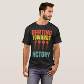 Darting Towards Victory Bullseye Dar for Teams Tシャツ (正面フル)