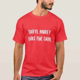 DARYL MOREYはゲームを走ります Tシャツ