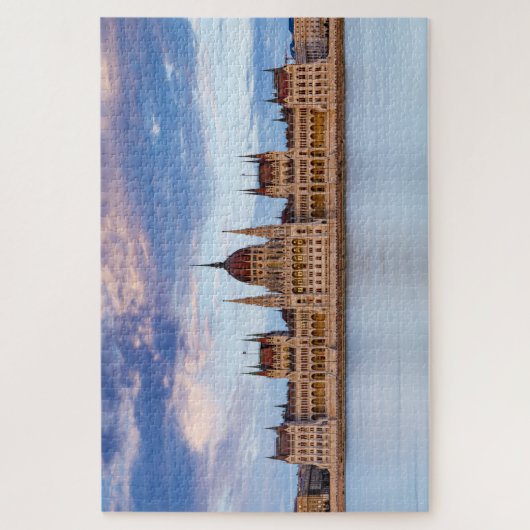 Das Parlamentsgebäude in Budapest an der Donau Puz ジグソーパズル (縦)