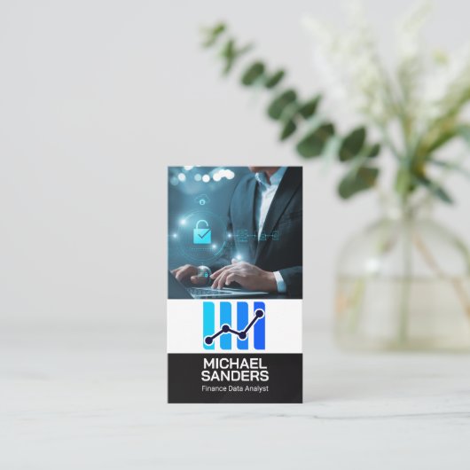 Data Analyst | Finance Tech Logo 名刺 (スタンド正面)