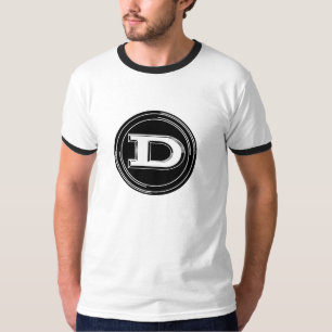 Datsunのクラシックな紋章 Tシャツ