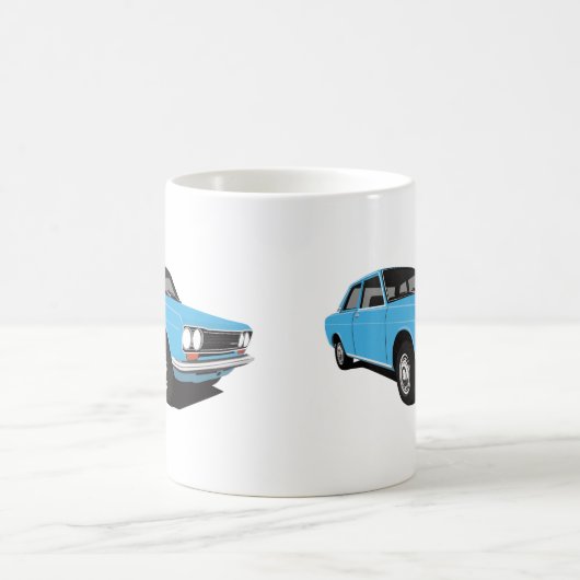 Datsunの淡いブルーのブルーバード1600年(510)、2つのイメージ コーヒーマグカップ (中央)