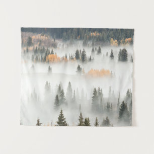 Dawn Ground Fog Covers Mountain Forest タペストリー