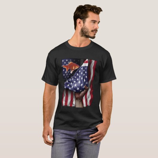 Day Of Independence US Flag Goldfish Tシャツ (正面フル)