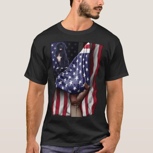 Day Of Independence US Flag Newfoundland Dog Tシャツ (正面)