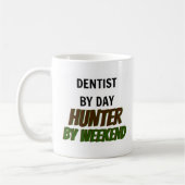 Dayhunter by Weekend コーヒーマグカップ (左)