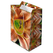 Daylilyマクロ ミディアムペーパーバッグ (裏面アングル)