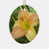 DAYLILY "ブロンドベビー" - – 黄色の緑のオレンジ。 セラミックオーナメント (右)