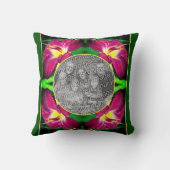 Daylily Flower Frame自分の写真を作成 クッション (裏面)