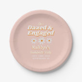 Dazed & Engaged Groovy 70s Bachelorette Party ペーパープレート (正面)