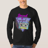 Dazed Engaged Retro 90s Bride Groom Cassette Bache Tシャツ (正面)