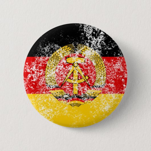 DDR 缶バッジ (正面)