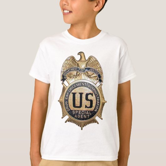 DEAのバッジ Tシャツ (正面)