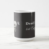 Dead Inside But Caffeinated – Halloween Pillow コーヒーマグカップ (中央)