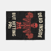 Dead Inside But Hitting Prs – Funny Skeleton Gym L フリースブランケット (正面(横))