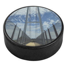 Dean Street Pedestrian Bridge Pathway to the Sky アイスホッケーパック