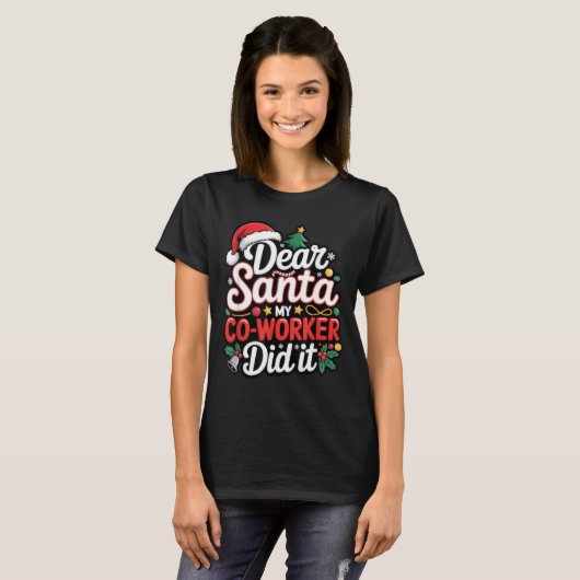 Dear Santa My Co-worker Did It Funny Christmas Cow Tシャツ (正面フル)
