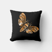 Death's Head Moth クッション (正面)