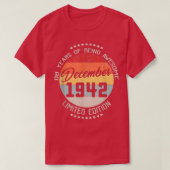 December 1942 80th Birthday Tee 80 Years Of Being Tシャツ (デザイン正面)