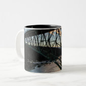 Deception Pass Bridge Mug ツートーンマグカップ (正面左)